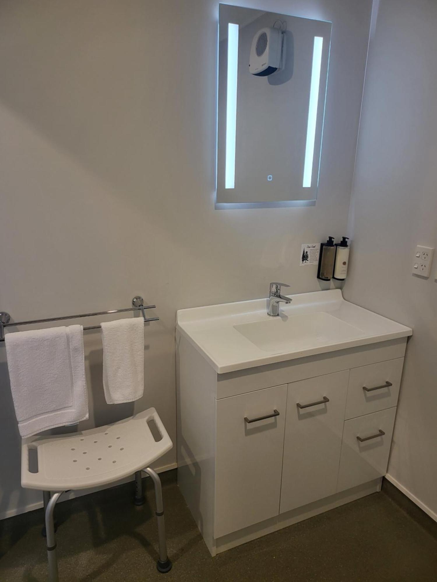 Ferrylink Motel Піктон Екстер'єр фото